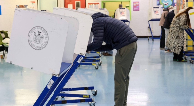 Flórida passará a exigir comprovação de cidadania em eleições