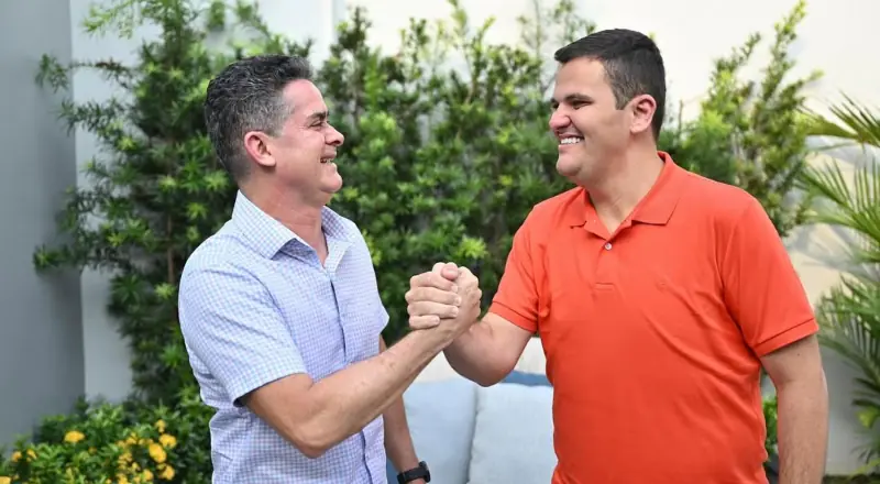 Eleições 2026: David Almeida passa prefeitura para Renato Junior