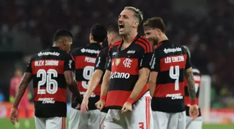 No Maracanã lotado, Flamengo acelera rumo à liderança do Brasileirão