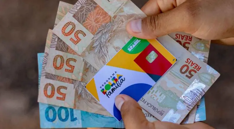 Bolsa Família: beneficiários com NIS final 5 recebem auxílio hoje