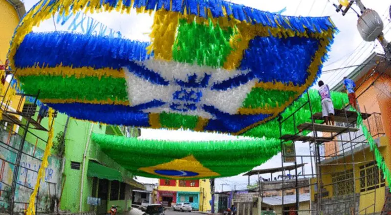 A Rua Mais Decorada da Copa: ganhe R$ 20 mil na FM do Povo