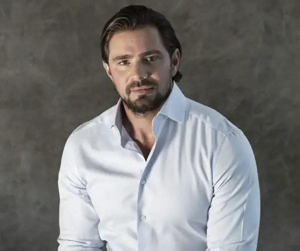 PF aponta novas suspeitas contra Daniel Vorcaro e STF decide prisão