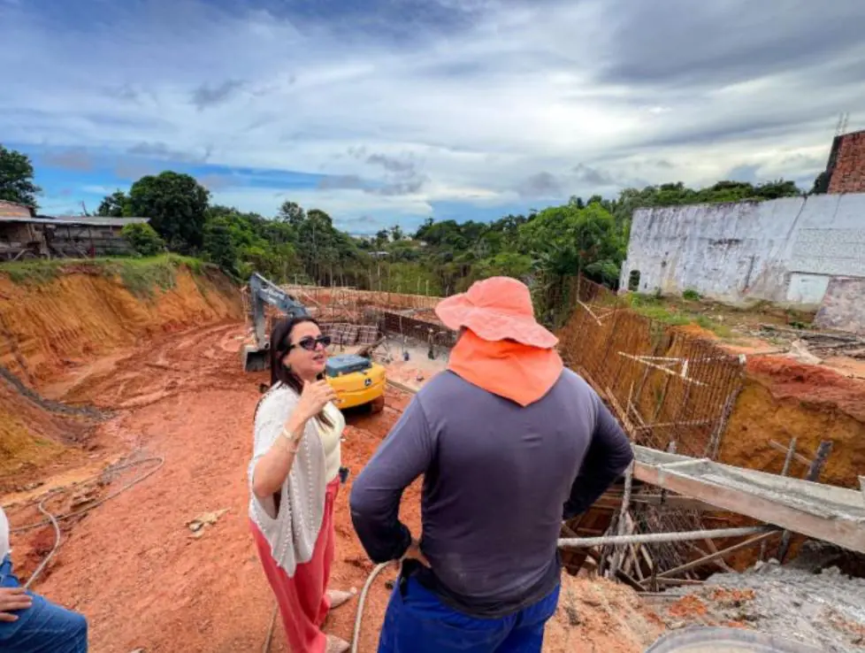 Prefeitura de Manacapuru intensifica obras de infraestrutura eficazes