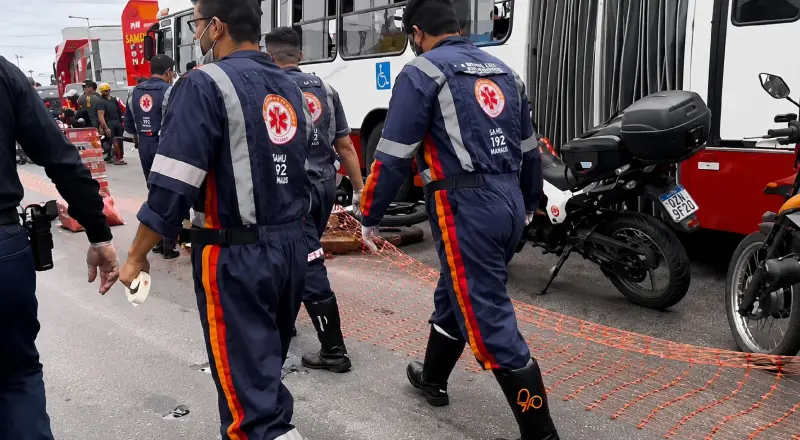 Mulher morre em grave acidente na avenida Cosme Ferreira; impacte-se com detalhes.