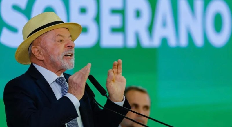 TRE-SP multa Lula em R$ 15 mil por antecipação de campanha
