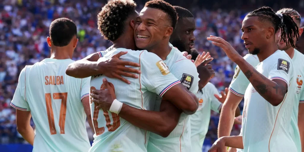 Sem zebras: Semifinais da Copa do Mundo mostram tradição e emoção