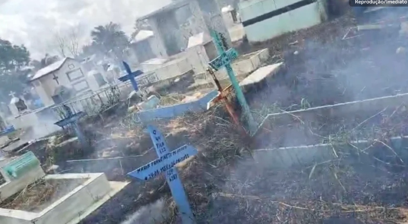 Incêndio atinge área do Cemitério Nossa Senhora Aparecida e gera caos