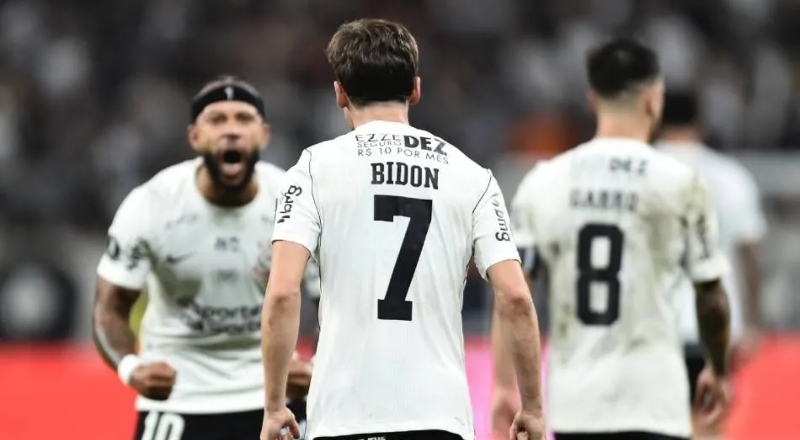 Libertadores: Corinthians vence Rosário e avança para quartas